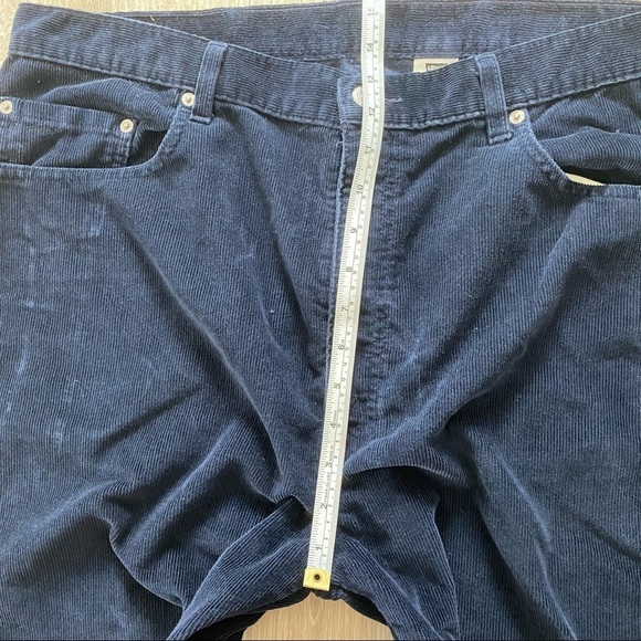 Levi’s 505 Regular Fit Straight Leg Corduroy Pants - Picture 4 of 10